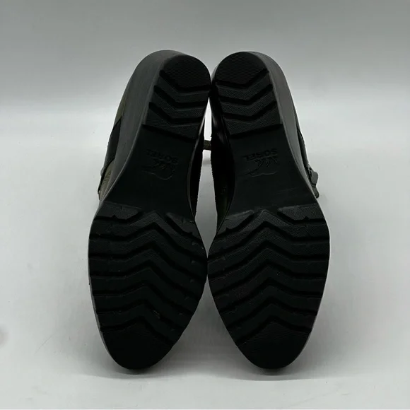 Sorel Olive and Black Heeled Boots - Picture 9 of 9